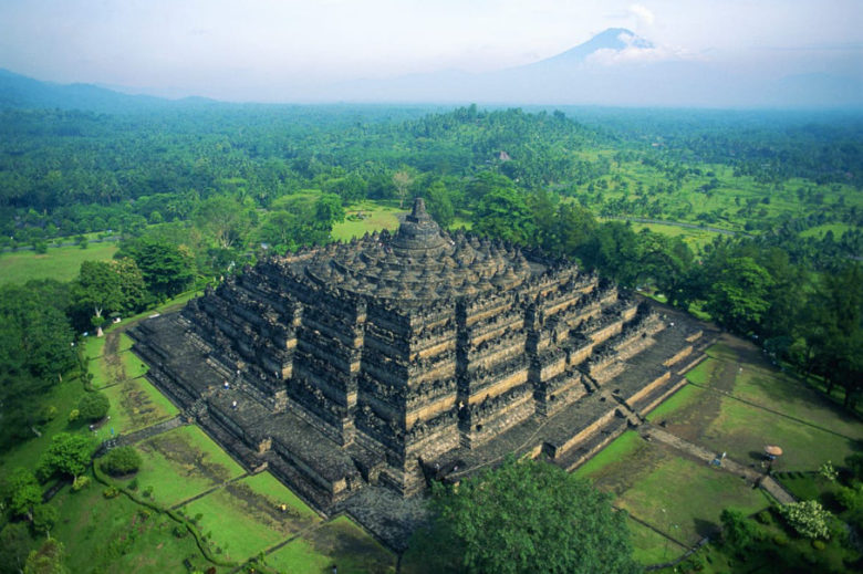 Pembangunan Candi Borobudur